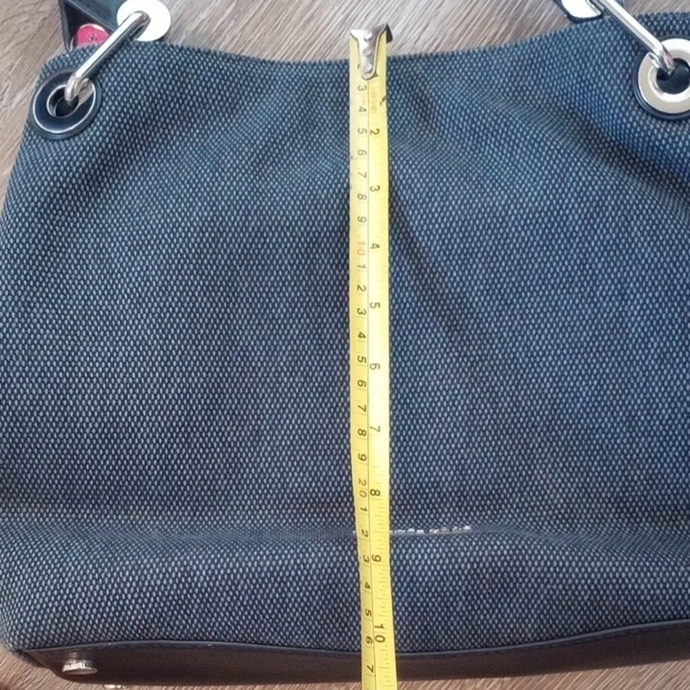 NWT Michael Kors Black Structured Shoulder Bag with Silver Hardware - Picture 6 of 7